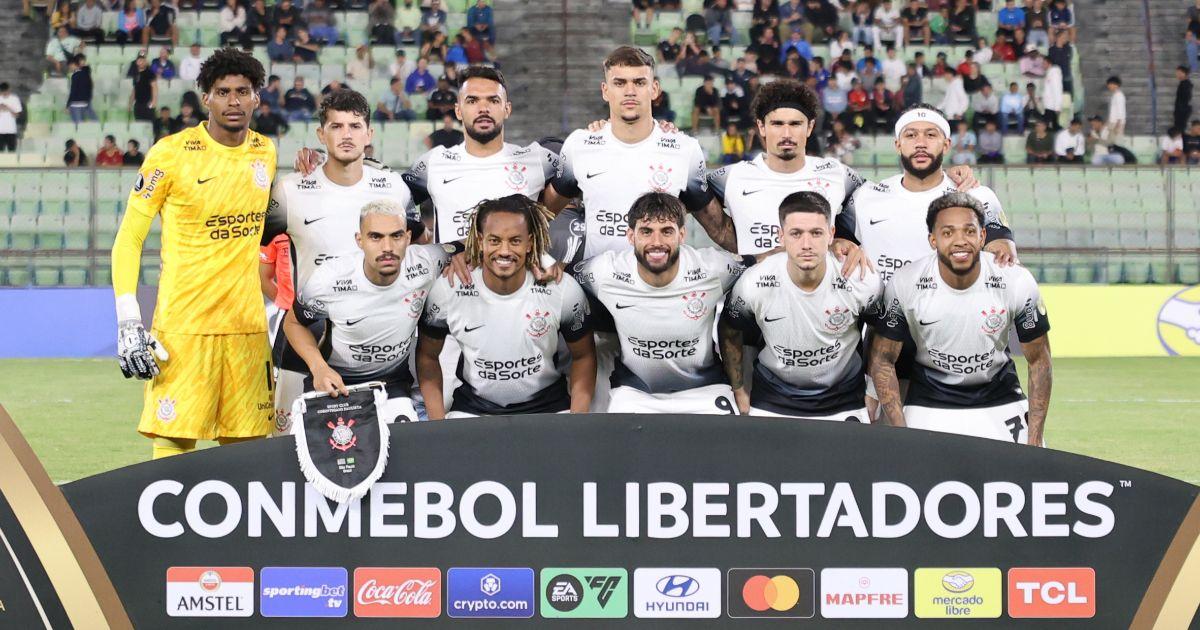 (VIDEO) Con gol de Carrillo, Corinthians empató de visita en la Libertadores