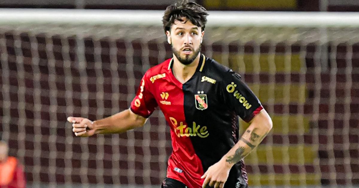 Deneumostier tras remontada ante A. Atlético: "Son de esas noche que uno siempre recordará"