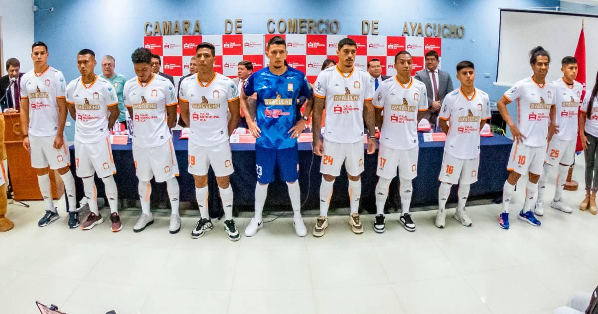 Ayacucho FC presentó su camiseta para su vuelta a la Liga1 Te Apuesto