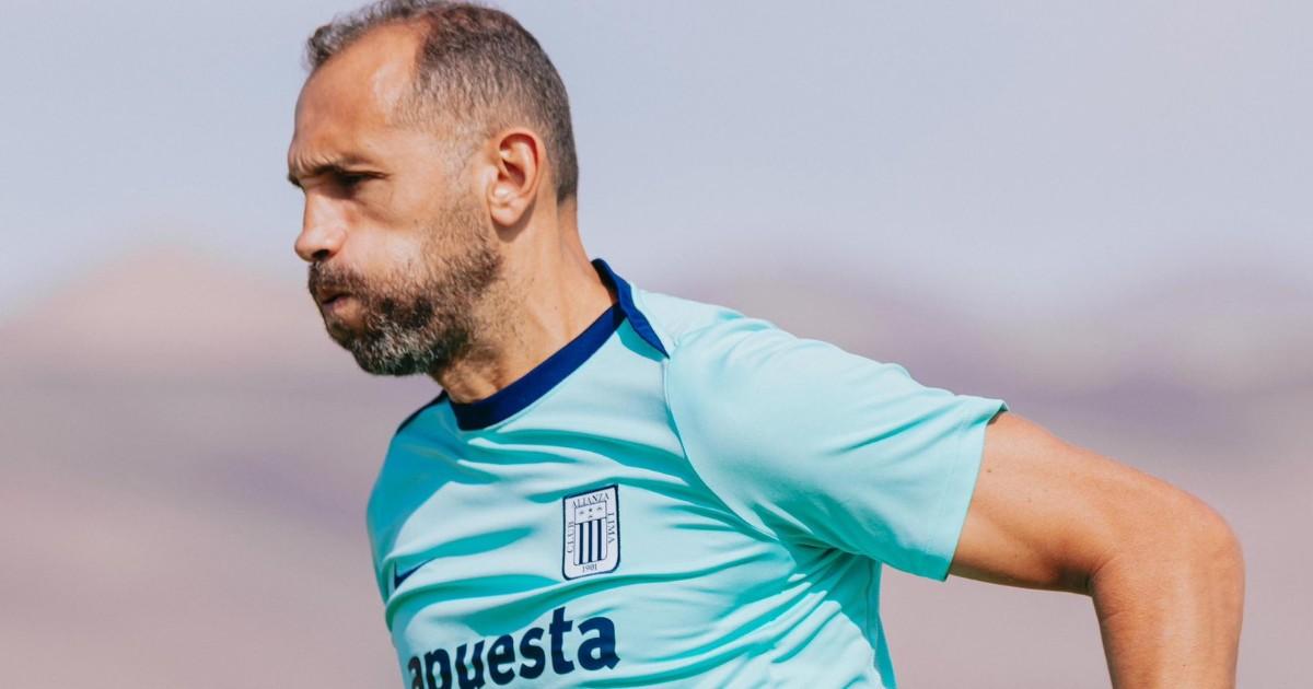 (FOTOS) Alianza entrenó en Iquique y quedó listo para duelo de Libertadores
