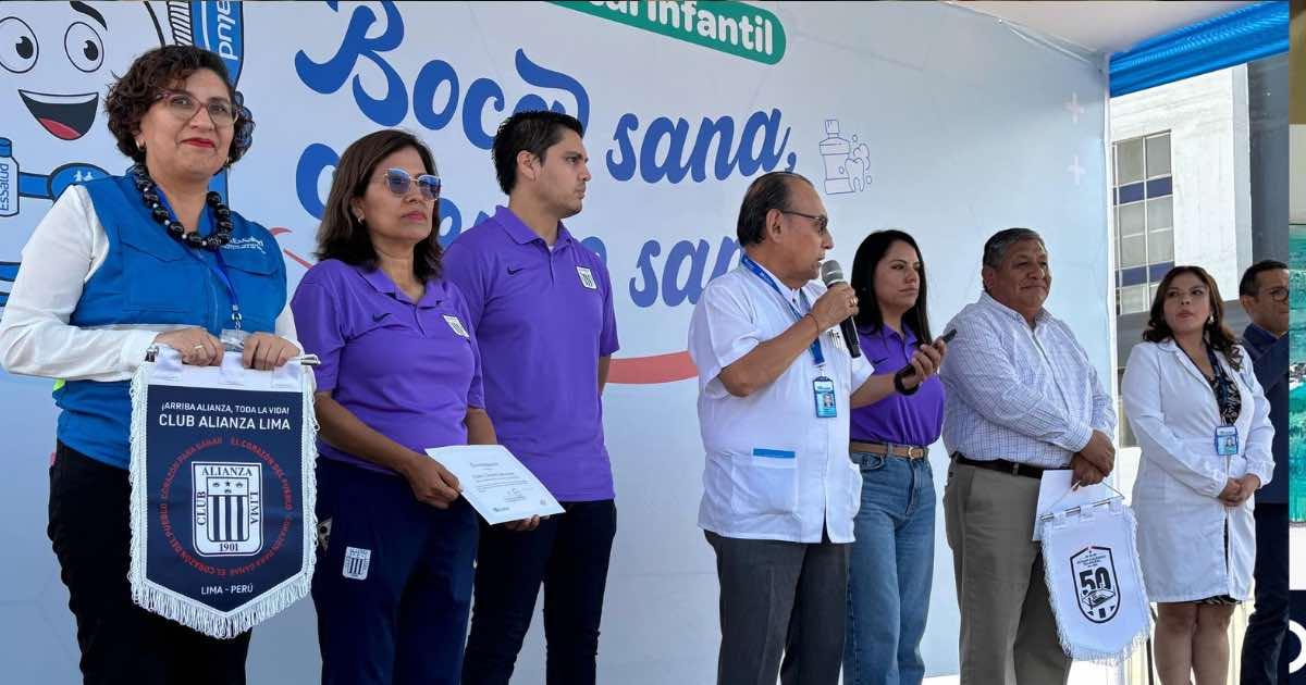 ¡Sonrisas saludables! Club Alianza Lima y EsSalud realizan gran feria de salud bucal para más de mil escolares