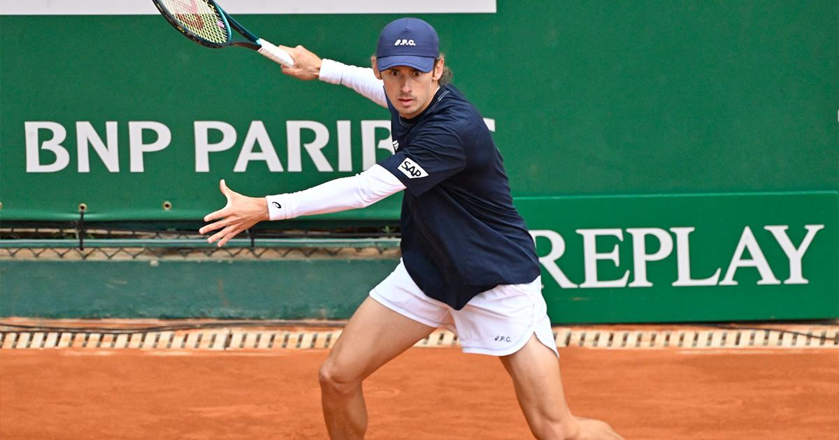 Álex de Miñaur venció a Grigor Dimitrov y sigue avanzando en Montecarlo