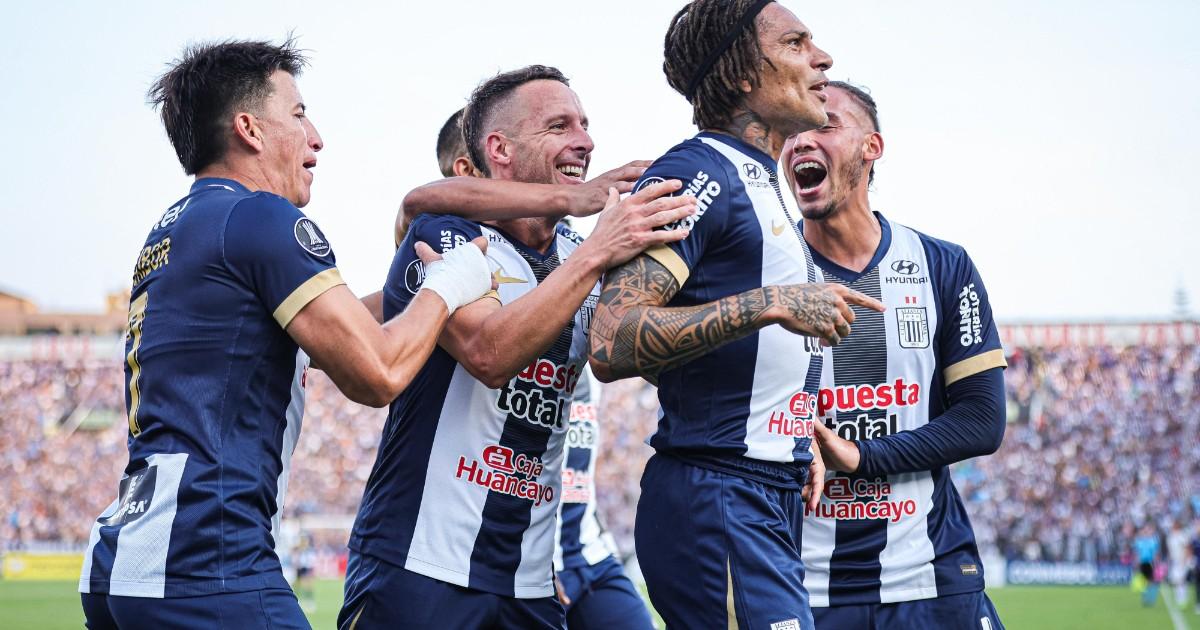 ¡Triunfazo blanquiazul en la Libertadores! Alianza venció por 3-2 a Talleres en los descuentos