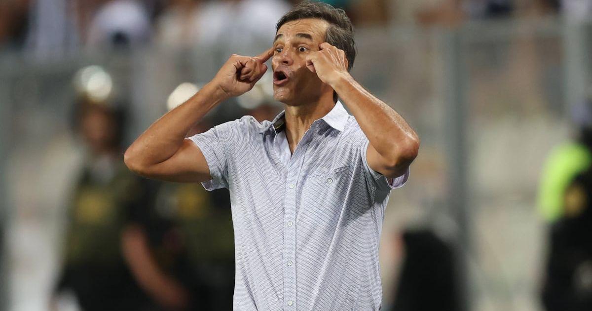Bustos sobre su celebración: "Es un festejo de fútbol normal, sin faltar el respeto"