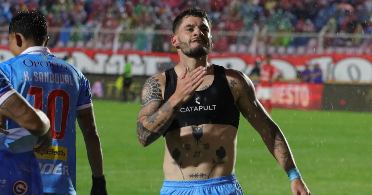 Erustes: "No somos los mejores con la posesión del balón, pero somos peligrosos al contragolpear"
