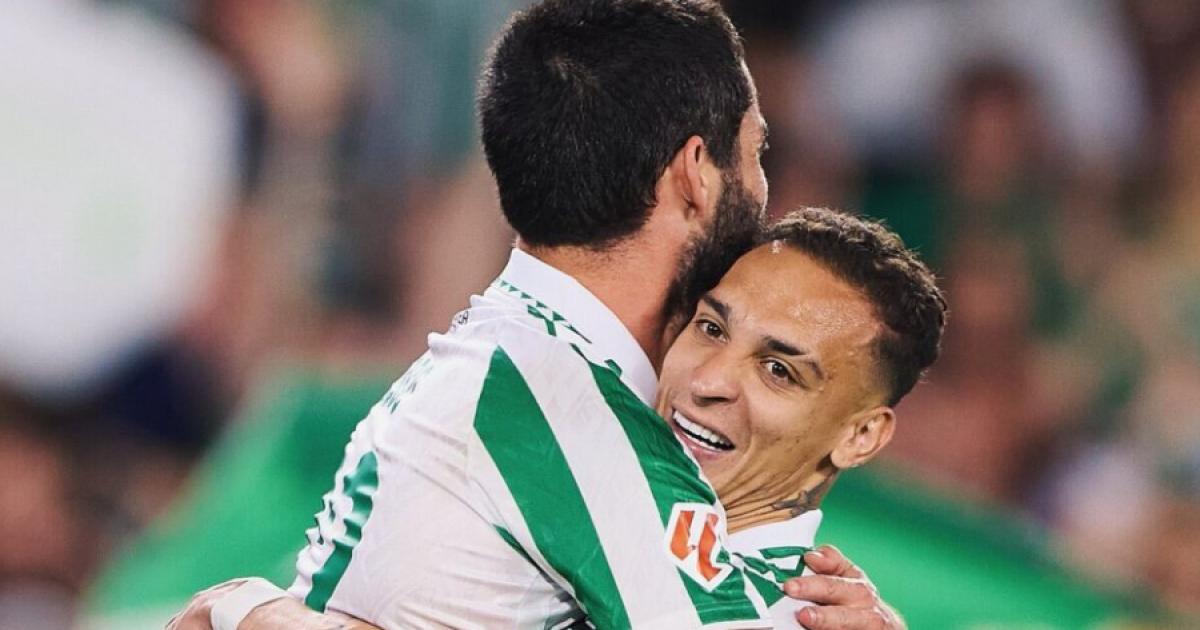 Betis goleó 5-1 a Valladolid y llegó encendido al duelo con Fiorentina por la Conference League