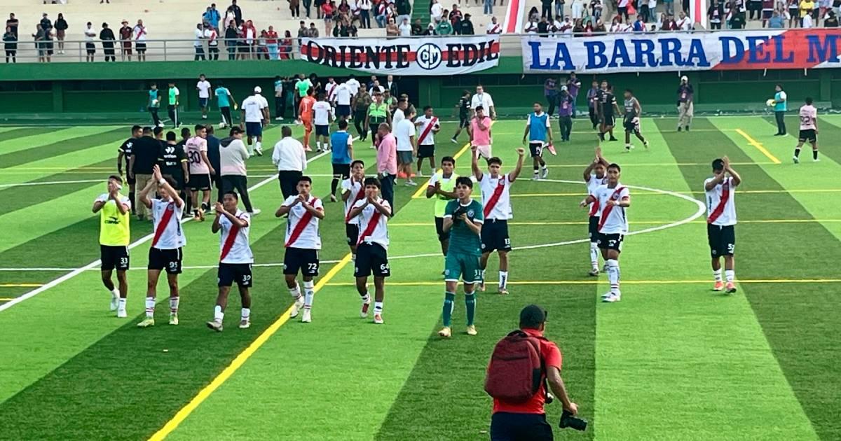 Deportivo Municipal empató sin goles ante Boys por la Liga 3