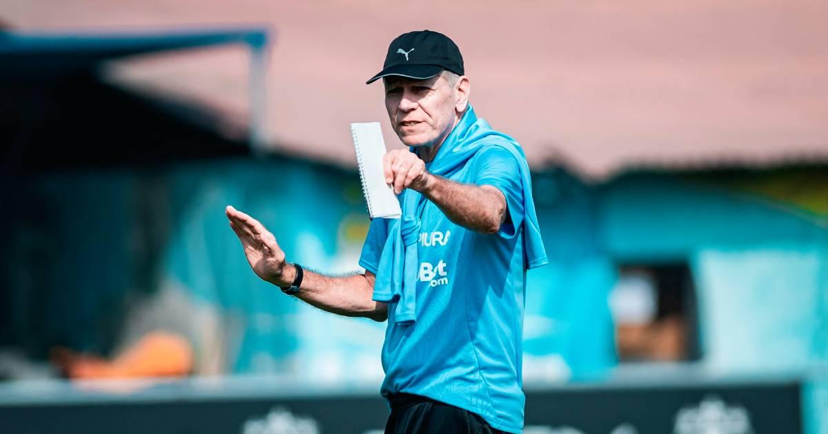 Autuori: "Del segundo tiempo no rescato nada, hay que olvidarlo"