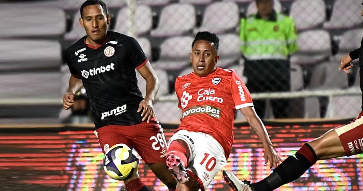Zoe Ganoza: "Nadie de Emelec se comunicó con Cienciano para ver situación de Cueva"