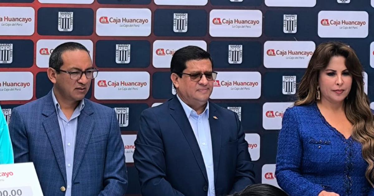 Chirinos: "El legado de Lucha fuentes seguirá vivo en cada una de estas jugadoras"