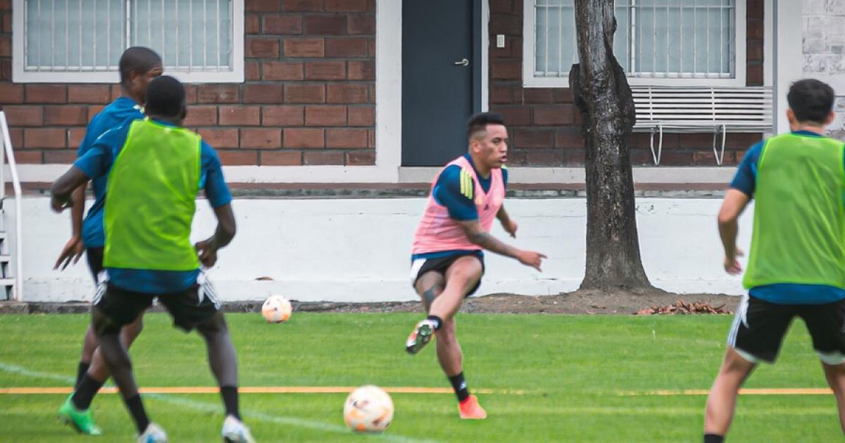 Pdte. de Emelec: "Cueva está habilitado y podrá jugar mañana"