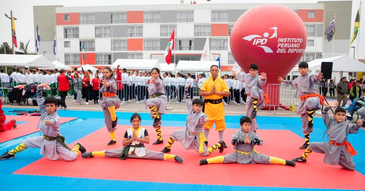 (FOTOS) Stefano Peschiera se sumó al festival de deportes en La Videna