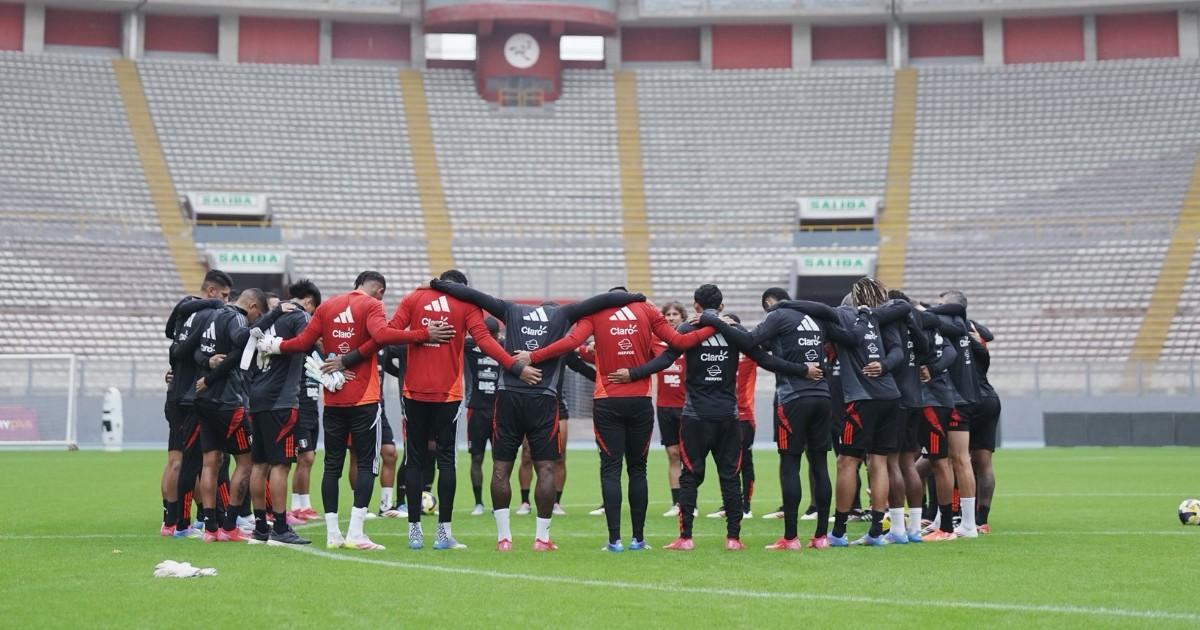 Selección peruana entrenó en el Nacional en la previa de duelo ante Ecuador