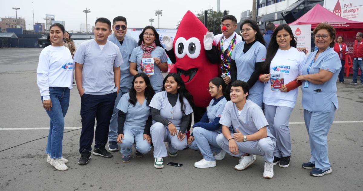 (FOTOS) EsSalud logró recolectar más de 150 unidades de sangre en Club Alianza Lima