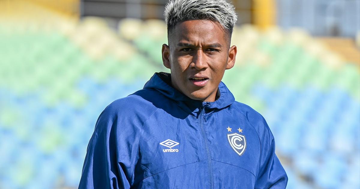 Estrada: "Si toca irme, siempre lo haré con la frente en alto"