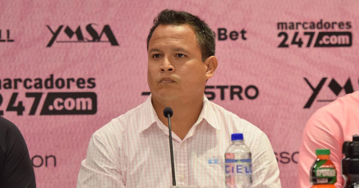 Alcócer: “Para la sexta fecha del Clausura deberíamos estar jugando de local de noche en el Callao”