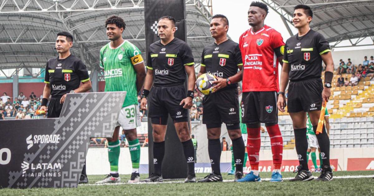 (VIDEO) Comerciantes FC protestó por el arbitraje que tuvieron ante Unión Comercio