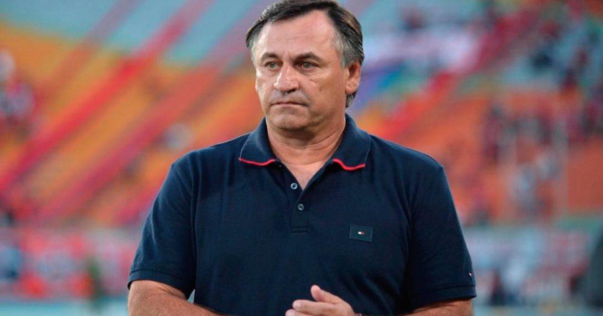 ¡Pegaría la vuelta al fútbol peruano! Carlos Bustos se acerca a Garcilaso
