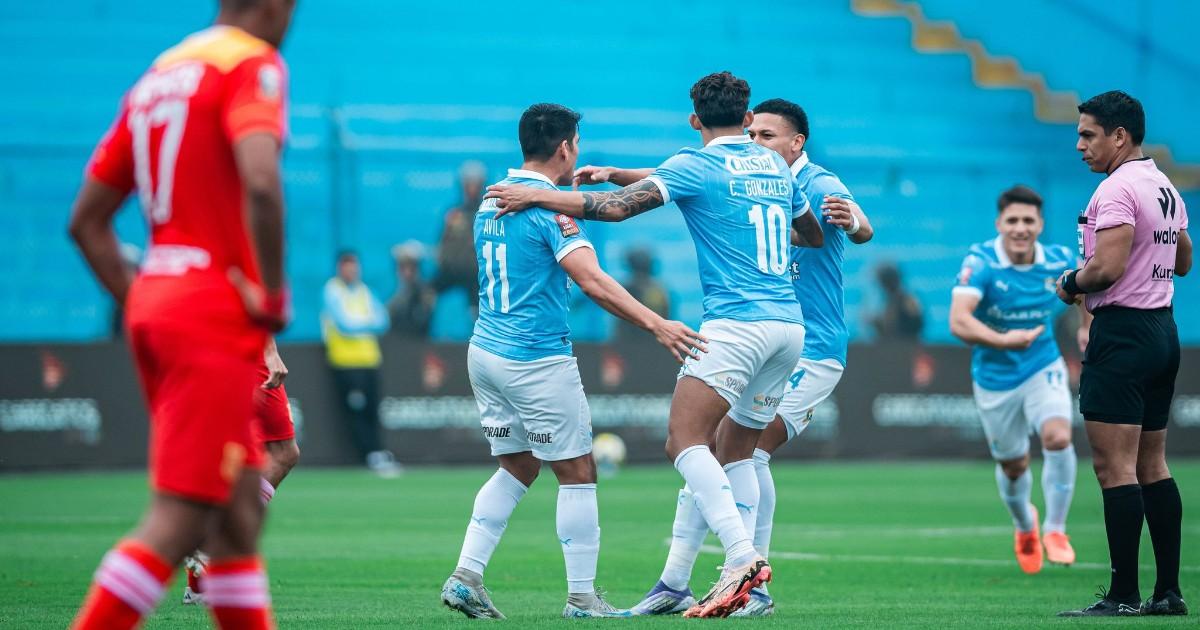 (VIDEO | FOTOS) Cristal venció en el final por 2-1 a Atlético Grau
