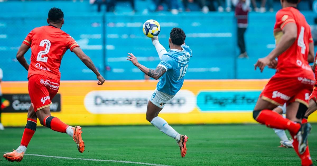 (VIDEO | FOTOS) Cristal goleó por 5-0 a Huancayo en el regreso de Yotún