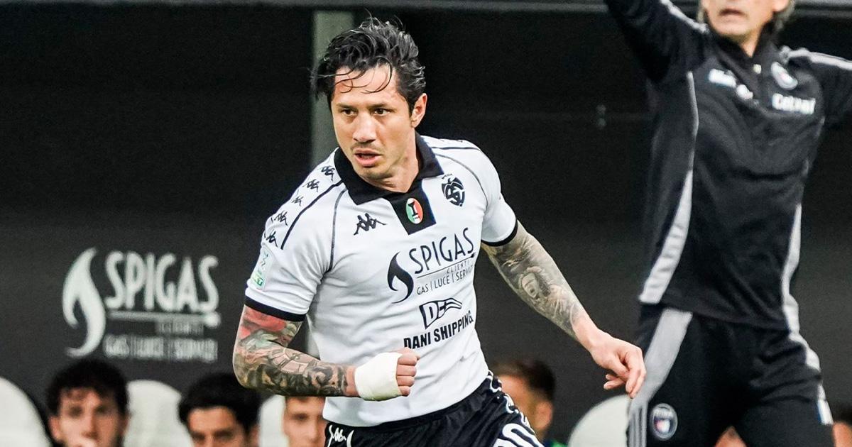 Se queda en Italia: Gianluca Lapadula habría renovado contrato con Spezia
