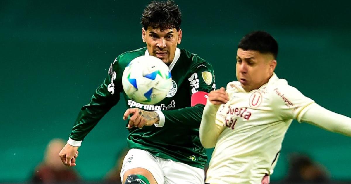  El conjunto 'merengue' salió al Estadio Allianz Parque con varias modificaciones, quizá también pensando en el crucial Clásico del fin de semana. Por su parte, el cuadro brasileño alineó su mayoría de titulares, pese a la goleada conseguida en la ida.  Sorpresivamente en los primeros 15 minutos, el juego se disputó en campo de Palmeiras. A los 5', Castillo probó con un remate desde fuera del área, que atajó Weverton. A los 6', Vélez se internó en el área y sacó un remate que llevó susto. A los 9', Carabalí