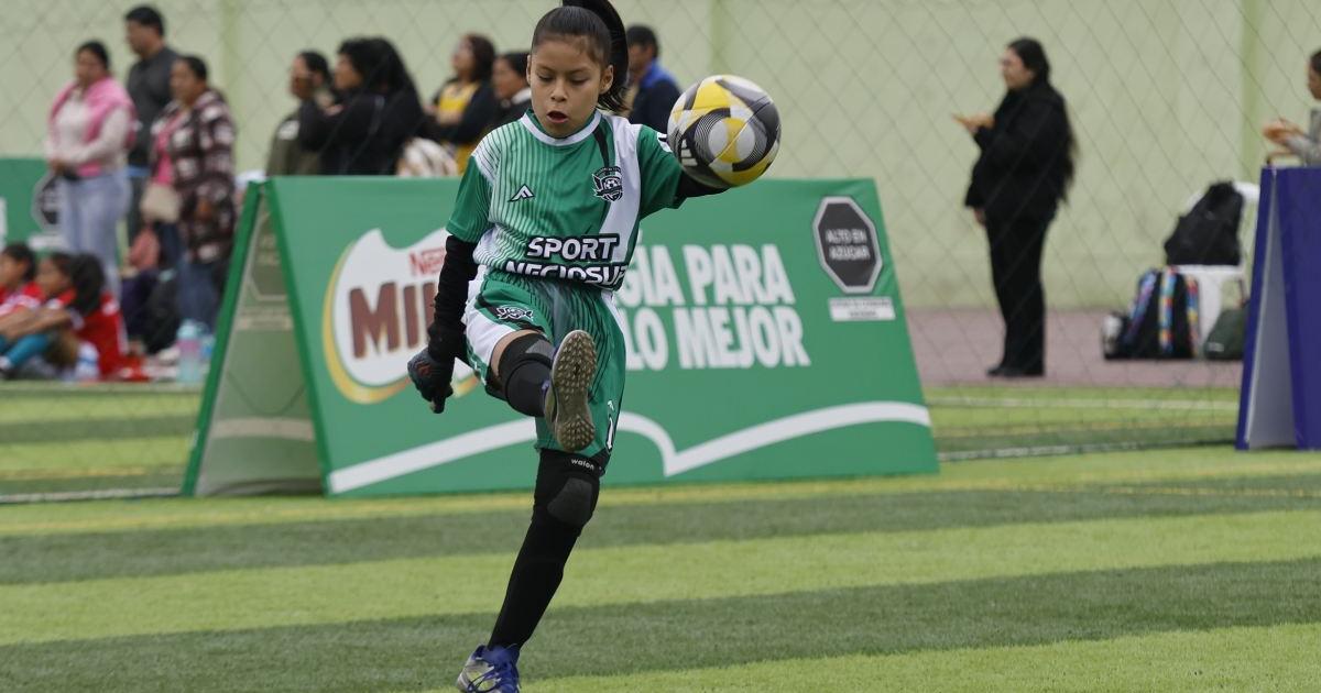 ¡Emocionante! Grandes partidos se disputaron en el debut de la Copa Sol