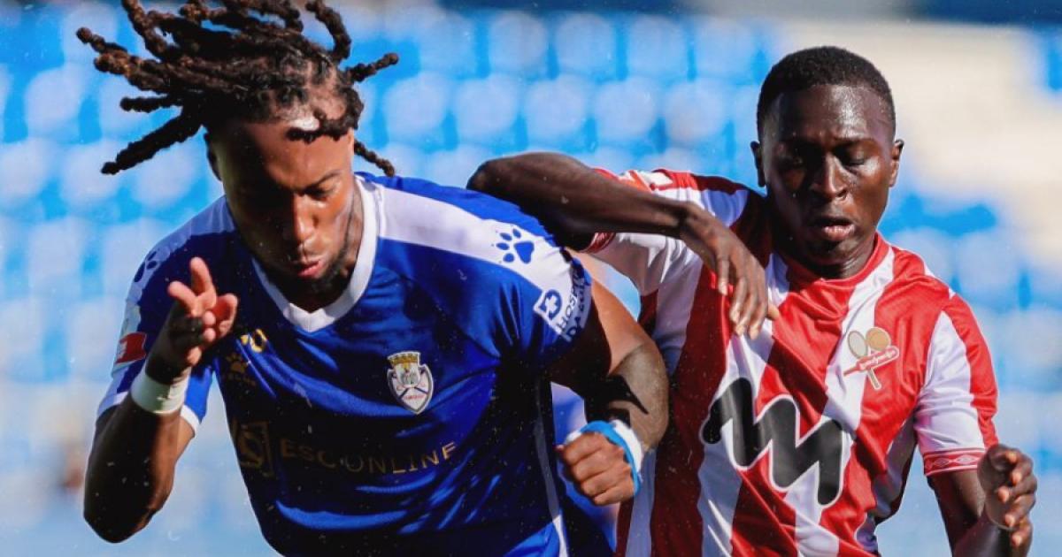 Leixões cayó 2-0 ante Feirense y Leonardo Díaz sigue sin debutar en Portugal