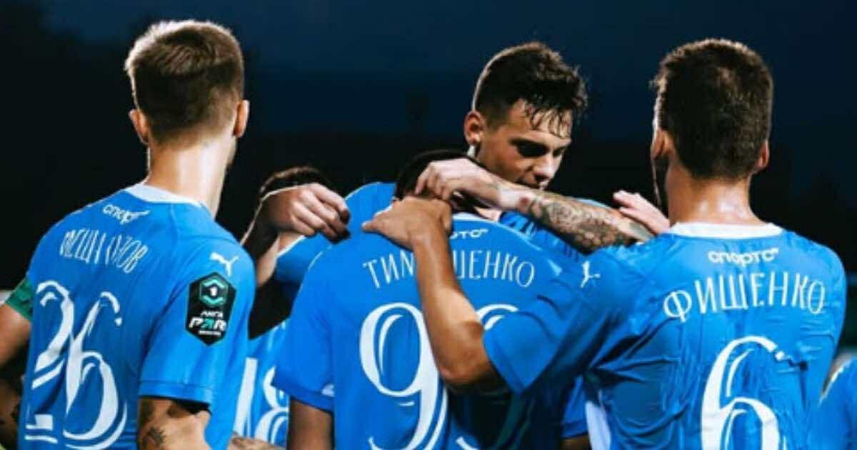 Con Reyna, Rodina Moscú fue goleado por Chelyabinsk por el ascenso ruso