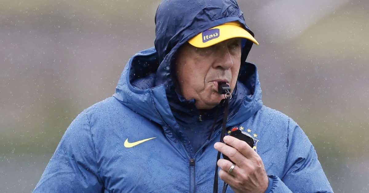 Ancelotti: "La idea es jugar con cuatro delanteros ante Chile"