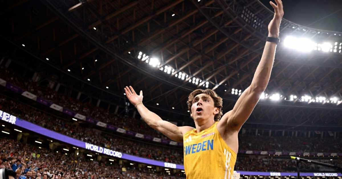 (VIDEO) ¡No tiene techo! Duplantis volvió a romper el récord mundial de garrocha