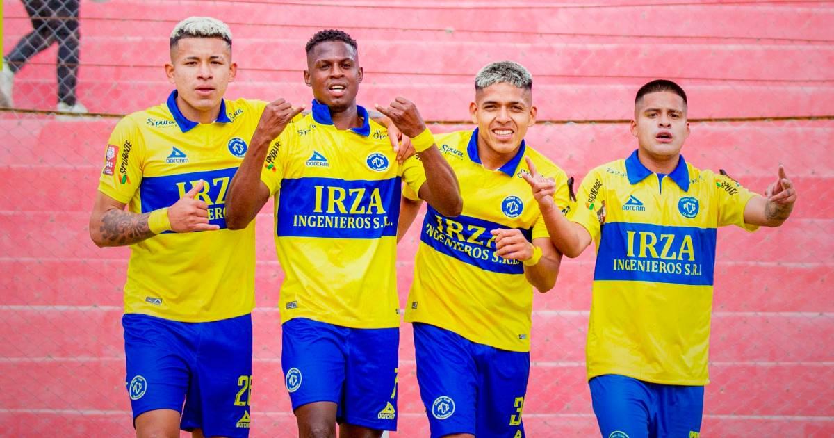 FC Cajamarca venció 2-1 a CD Moquegua y se mantiene en la pelea