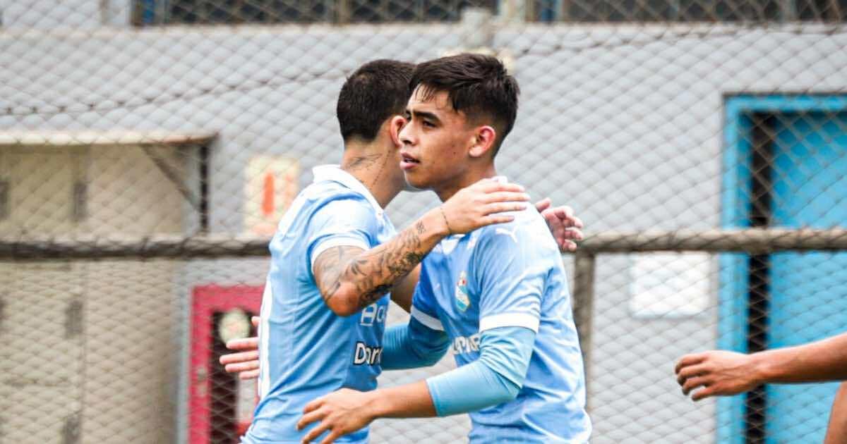 Cristal goleó 5-0 a UTC en Torneo Clausura Juvenil U18