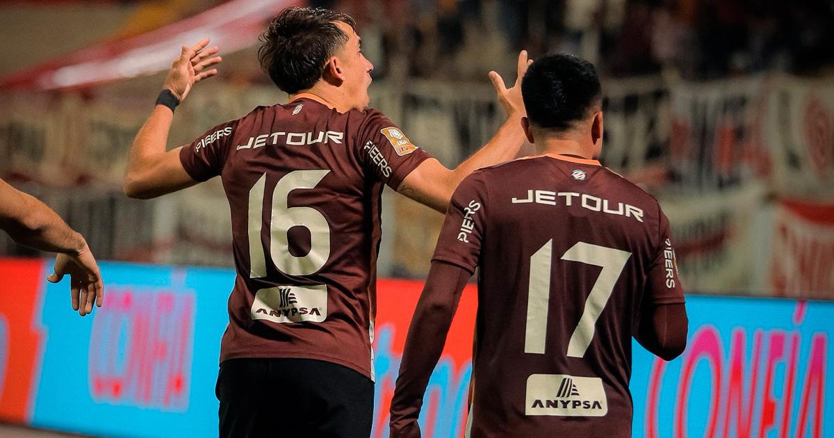 (VIDEO | FOTOS) Universitario venció por 2-0 a Alianza Atlético en Trujillo