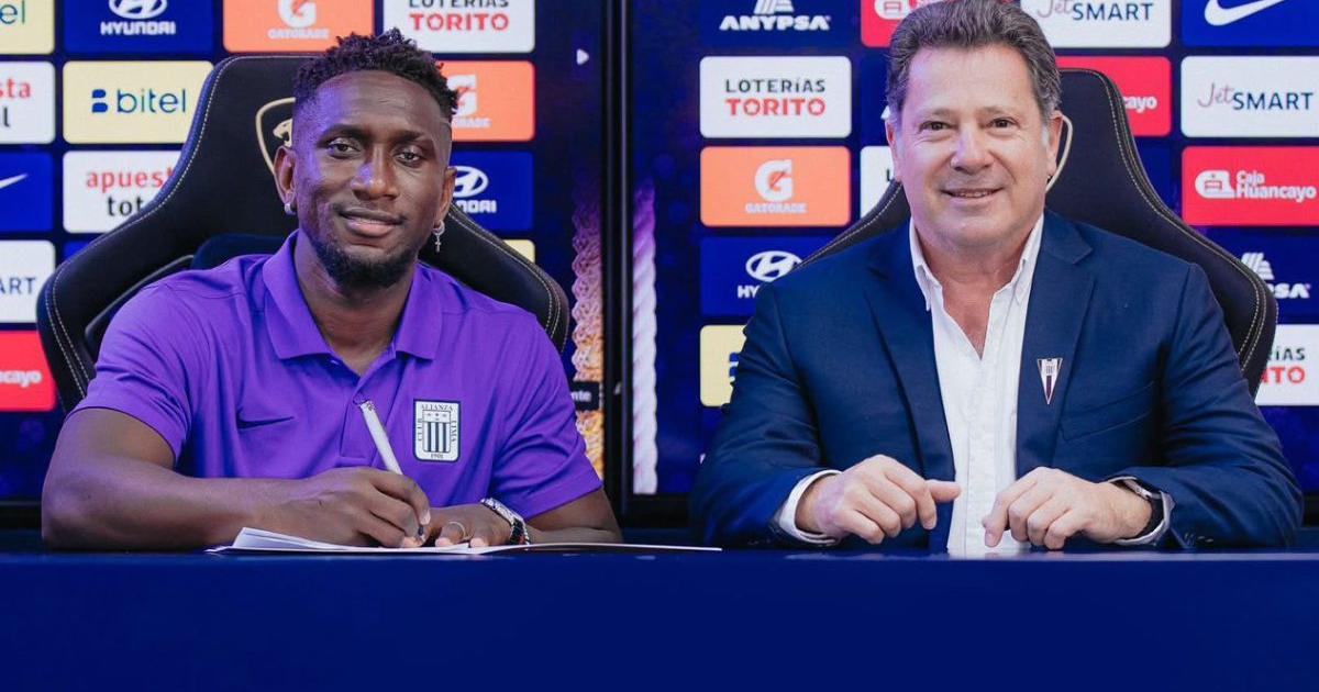 (FOTOS) Alianza Lima anunció la renovación de Eryc Castillo hasta el 2028
