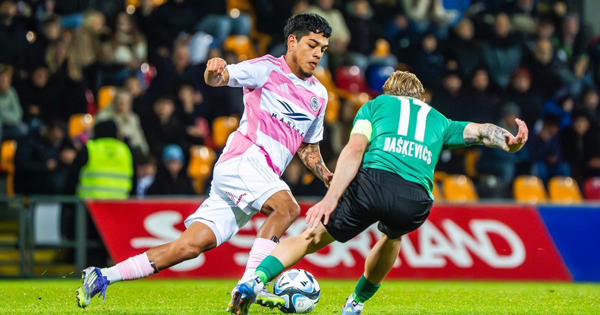 Grimaldo fue titular en la caída de Riga FC en la final de la Copa de Letonia
