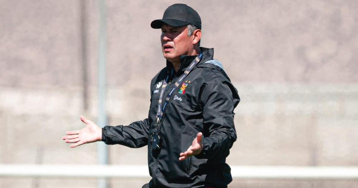 Reynoso: "Hoy faltó justicia en las decisiones arbitrales; debimos ganar por 2 goles"