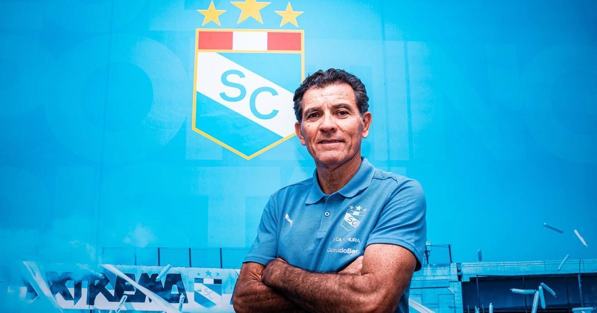 Zevallos: "Estamos seguros que el cupo (a Perú 2) será de Sporting Cristal"