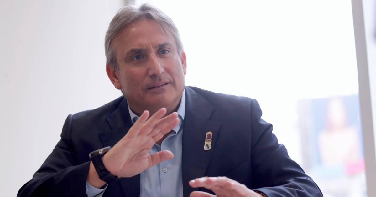 Zúñiga: "El club va a pelear el campeonato hasta el final; la cancha no está nivelada para todos por igual"