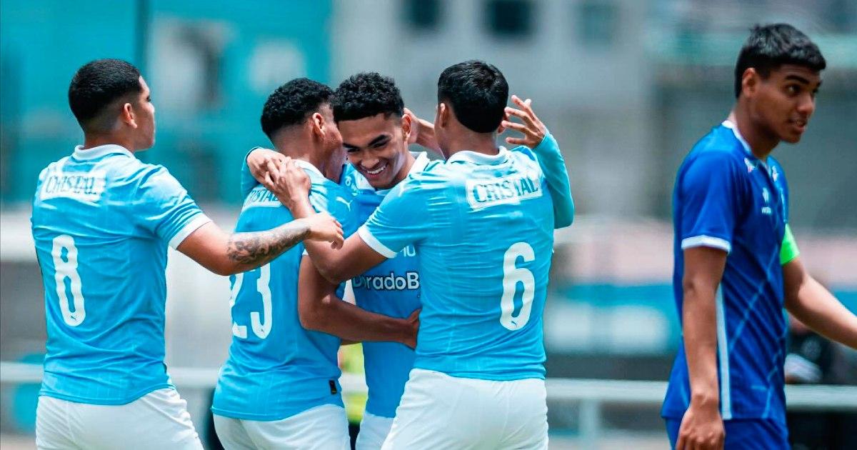 Cristal no tuvo piedad y venció 10-0 a Alianza Atlético en Clausura Juvenil Sub-18