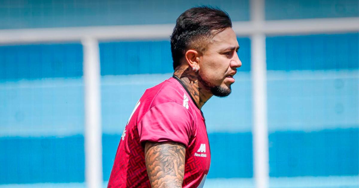 Paolo Fuentes fue anunciado como nuevo jugador de Juan Pablo II