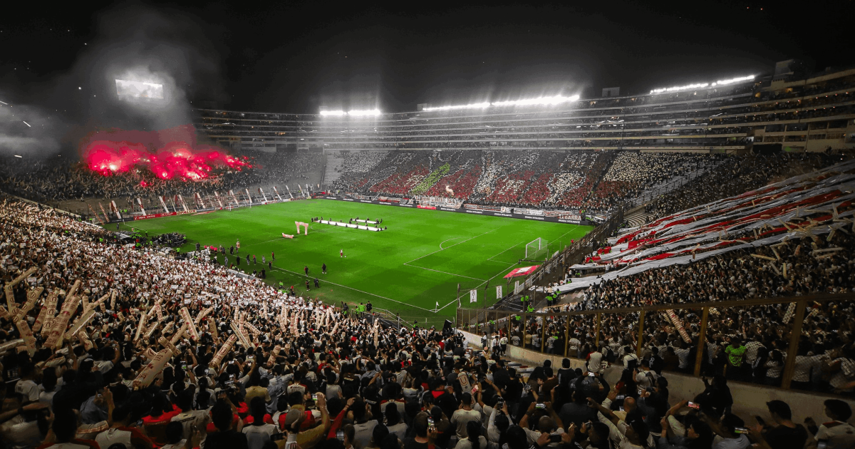 Para agendar: Universitario confirmó fecha y rival para la Noche Crema 2026