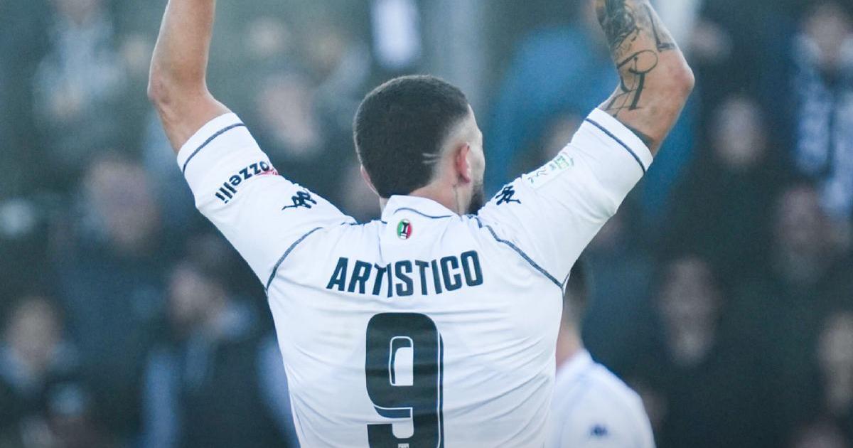 (VIDEO) Spezia, de Lapadula, ganó y salió de la zona de descenso