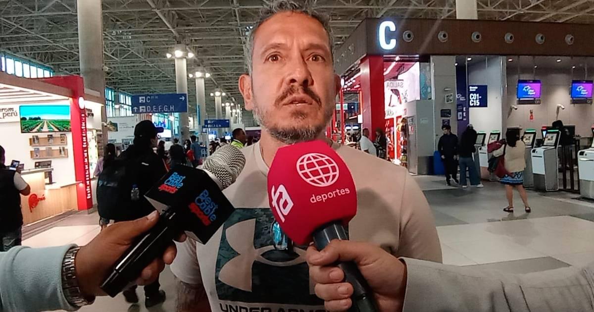 Velazco: "Lo de Vélez es un tema cerrado, ya no continúa en la U"