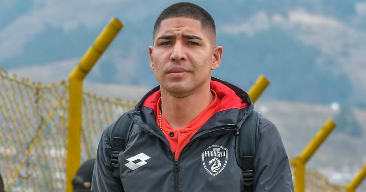 Angel Zamudio renovó con Sport Huancayo