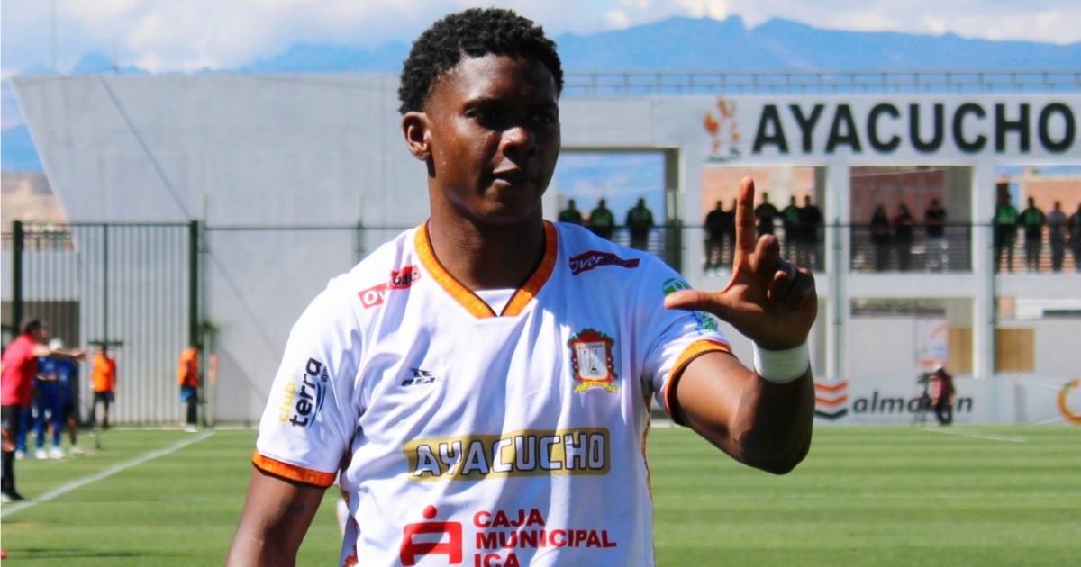 Lucumí anunció su despedida, pero pidió justicia: "Ayacucho FC debe quedarse donde merece"
