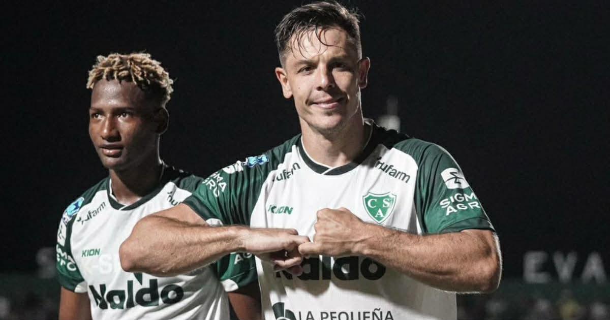 Exdelantero de Universitario le dio el triunfo a Sarmiento en la liga argentina