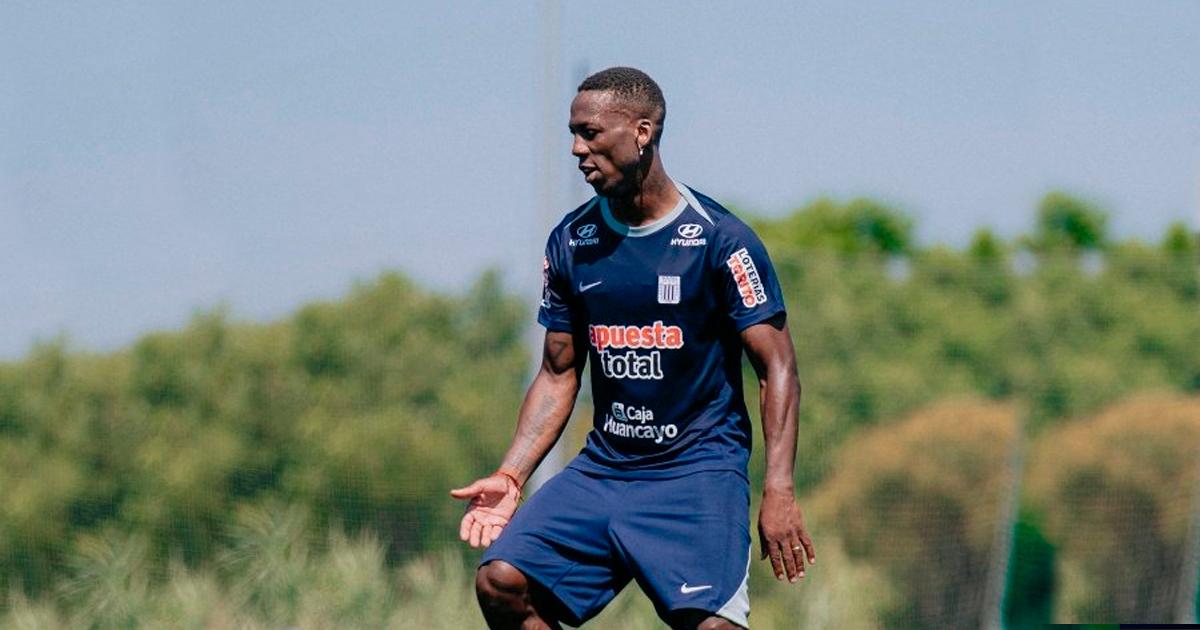 Luis Advíncula se integró a los entrenamientos de Alianza Lima en Montevideo