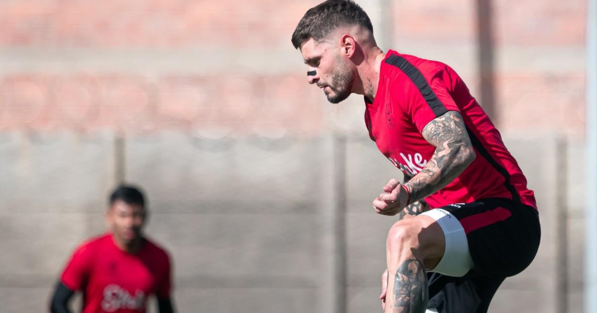 Erustes: "Quiero darle muchas alegrías a la hinchada y al club"