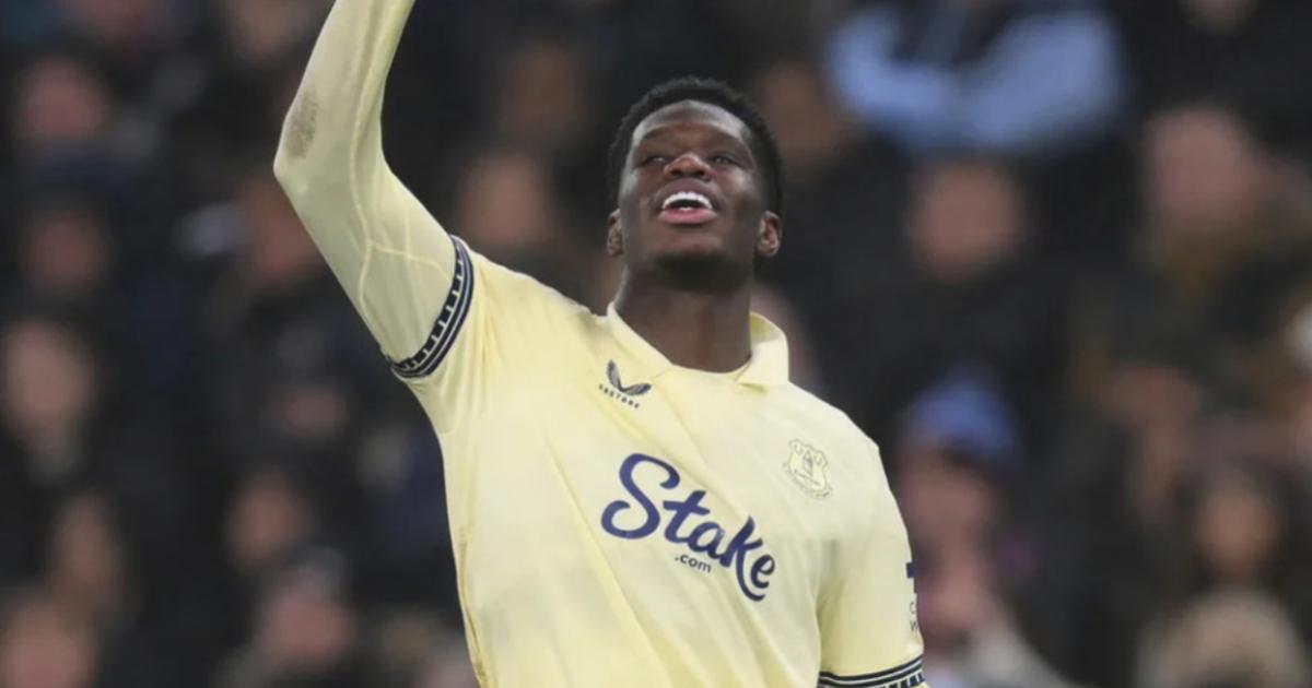 Everton dio el golpe y venció por la mínima diferencia a Aston Villa por la Premier League